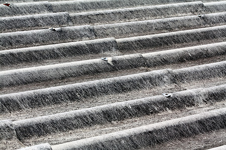 屋顶铺贴模式条纹红色房子住宅棕色平铺防风雨建筑制品橙子图片