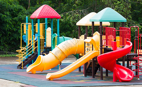 多彩多彩操场设备校园公园梯子地面城市覆盖物阳光玩具橡皮楼梯图片