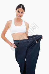 年轻女人瘦了好多体重图片