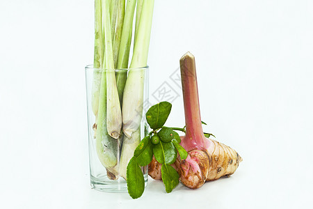 用于Tom yum功夫的泰国食品成分 在白色复古中被孤立香料植物果汁热带烹饪叶子药品香味蔬菜草本植物图片