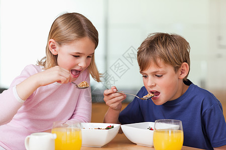 年幼儿童早餐早餐图片
