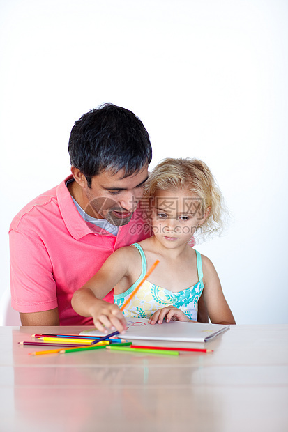 Radiant父亲与女儿一起画画图片