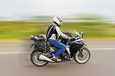 巡回演出后赶回家的机动摩托车车图片