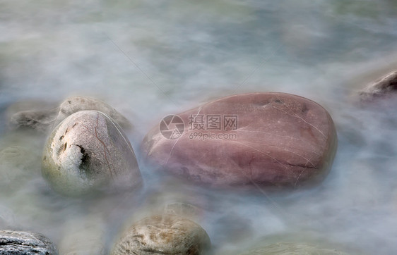 西班牙巴斯克州比兹卡亚巴里卡海晴天海洋海岸多云布里科地区岩石石头图片