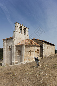 Ermitage Burgos Castill石头旅游钟楼教堂建筑学旅行拱门建筑遗产宗教图片