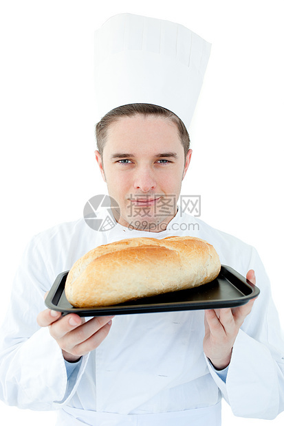 手艺男子烹饪把面包拿进相机图片