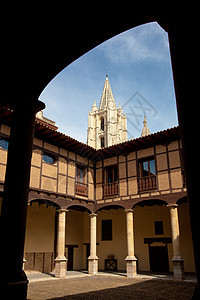 西班牙卡斯蒂利亚和莱昂的里昂圣公会宫图片