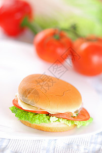 三明治加培根包子叶子芝麻熏肉蔬菜美食面包香肠厨房种子图片