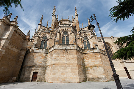 西班牙卡斯蒂利亚莱昂里昂利昂大教堂游客文化历史宗教旅行建筑学建造柜台旅游晴天图片