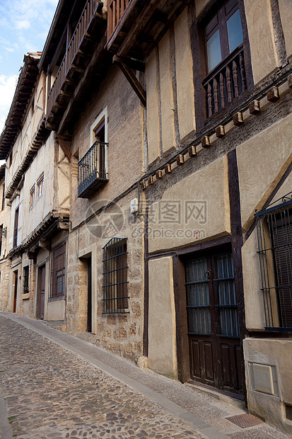 西班牙弗里亚斯 布尔戈斯 卡斯蒂利亚和里昂的Frias街历史性村庄色彩晴天地方历史建筑学图片