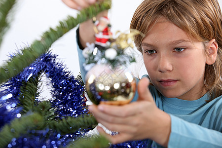 儿童装饰圣诞树生活云杉庆典装潢松树历史派对风格孩子们环境图片