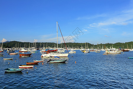 在海湾的游艇房子教会酒店全景海岸线天空港口旅行假期旅游图片