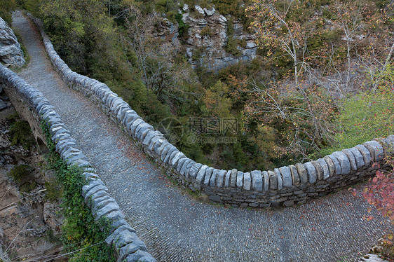 西班牙韦斯卡奥德萨国家公园圣乌尔贝兹桥国家石头绿色公园图片