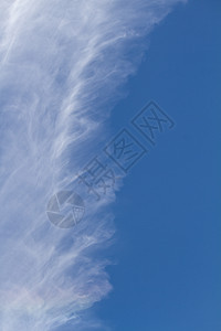 蓝天上的白云天堂晴天白色季节性多云蓝色气候气氛水分环境图片