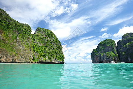 海滩情调旅游水晶晴天旅行海洋支撑天空岩石海景图片