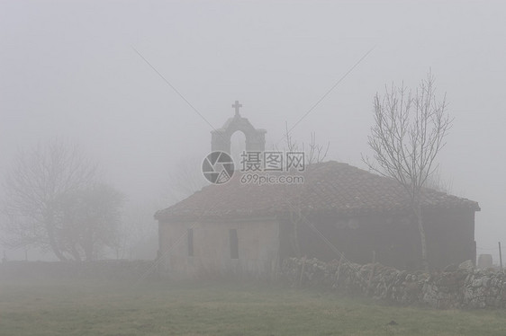 靠近埃布罗沼泽的隐居地图片