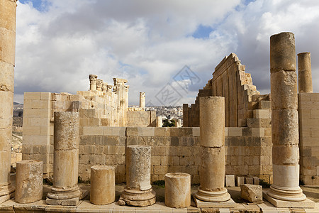 废墟宙斯寺庙图片
