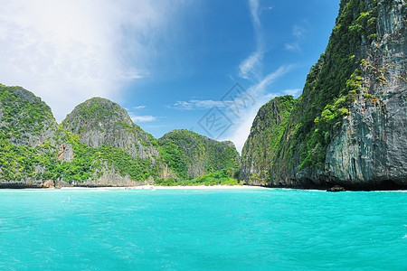 海滩晴天岩石天堂支撑天空旅游旅行假期风景异国图片