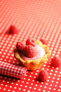 果汁酸酸奶甜点蛋糕食物玻璃覆盆子产品营养红色浆果奶制品石板牛奶图片