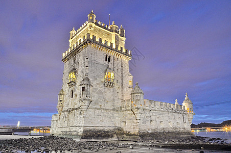 葡萄牙里斯本Belm贝伦塔历史性堡垒海洋文化蓝色海浪地标天空日落石头图片