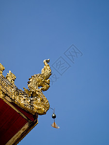 位于Wat Suantan(南泰国)的金长永可顶峰图片