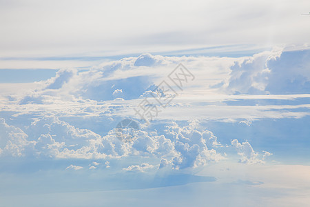 云背景天空季节蓝色日光阳光多云气候白色天气梦幻图片