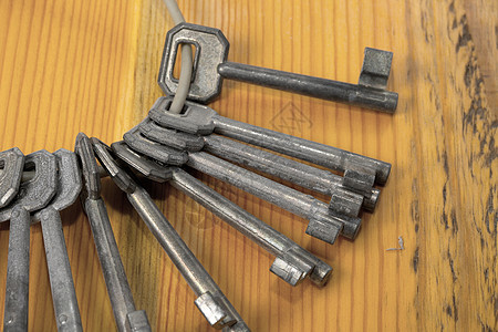 密钥键钥匙链安全案件桌子金属看门人图片
