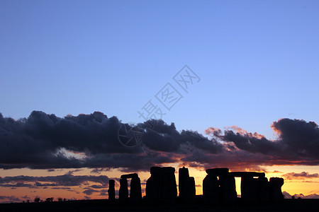 巨石柱日落太阳农村吸引力废墟遗产纪念碑英语历史性宗教图片