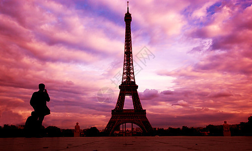 艾菲尔铁塔 巴黎 日落时神灵图片