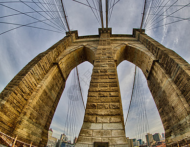 纽约市布鲁克林大桥的强大结构 在冬季 纽约市图片