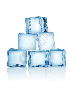 孤立的冰立方体玻璃折射反射水晶形状立方体冰晶冷藏白色图片