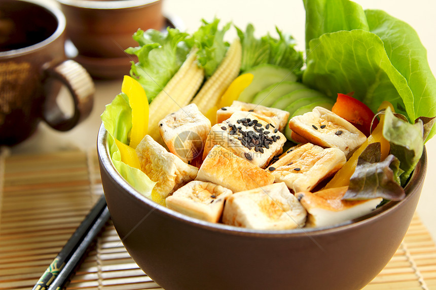 豆腐沙拉食物低脂肪饮食树叶生物美味闲暇美食家大豆烹饪图片
