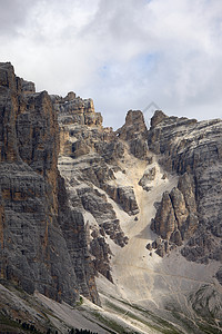 多洛米特地形登山风景荒野远足旅行岩石石头悬崖编队图片