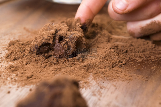 自制巧克力松露香草粉末糕点复数食物巧克力甜点团体可可奶油图片