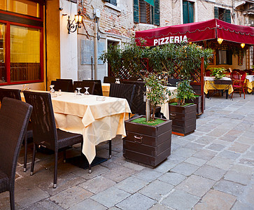 意大利披萨山食堂城市家具街道旅行咖啡店椅子人行道旅游服务图片