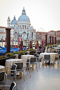 威尼斯街头咖啡店教会城市场景桌子旅游旅行餐厅椅子大教堂人行道图片