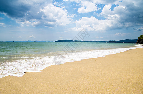 沙滩和热带海天堂蓝色天空海景太阳支撑假期冲浪旅行阳光图片