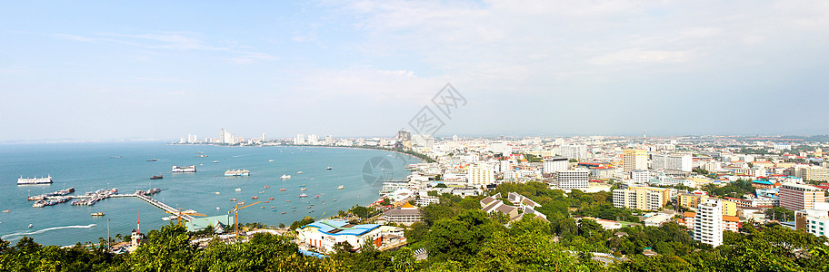 泰国帕塔亚市港口全景图片