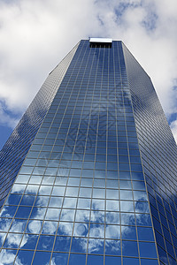 莱克星顿的蓝色摩天大楼图片