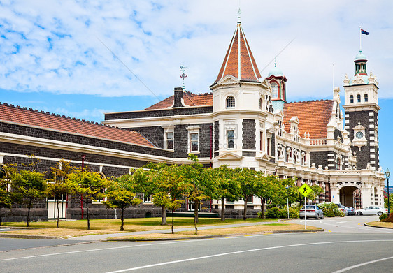 Dunedin火车站旅游历史性目的地石头运输铁路吸引力建筑建筑学车站图片