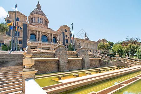 巴塞罗那国家博物馆建造蓝色城堡天空建筑物广场展览太阳景观建筑图片