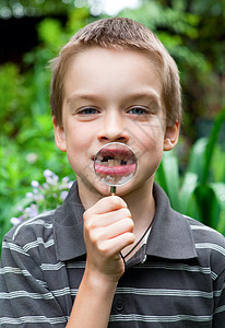 弯齿牙童年花园镜片玻璃牙齿乐趣婴儿保健放大镜牙科图片