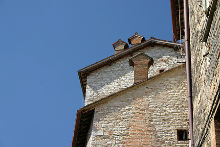 意大利村庄地标天空蓝色历史季节假期旅游旅行风景图片