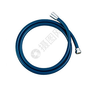 蓝色电缆连接从水龙头到水龙头 卫生间图片