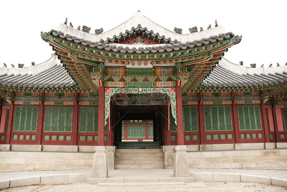 在南朝鲜的汉城寺庙里旅游遗产文化旅行地标木头吸引力宗教游客建筑学图片