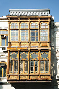 传统的阳台窗户结构图雕刻城市木头房子建筑图片