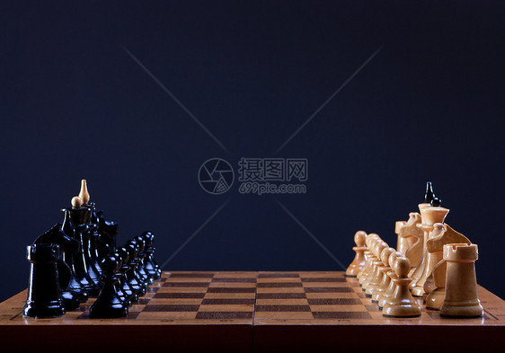 象棋游戏开始图片