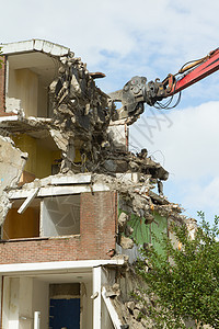 拆除一栋公寓建筑后果天气破坏保险起重机废墟垃圾风暴残骸图片