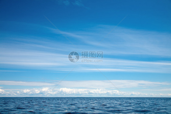 湖视图水景天堂天空场景海景环境天气季节自由波浪图片