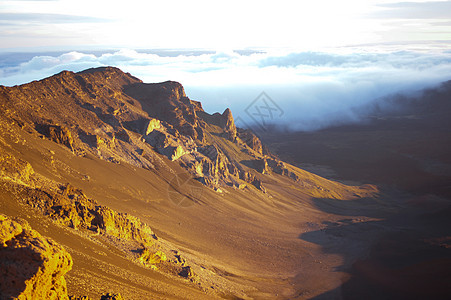 Haleakala 火山日出全景薄雾橙子远景太阳海洋星星日落旅行阳光图片